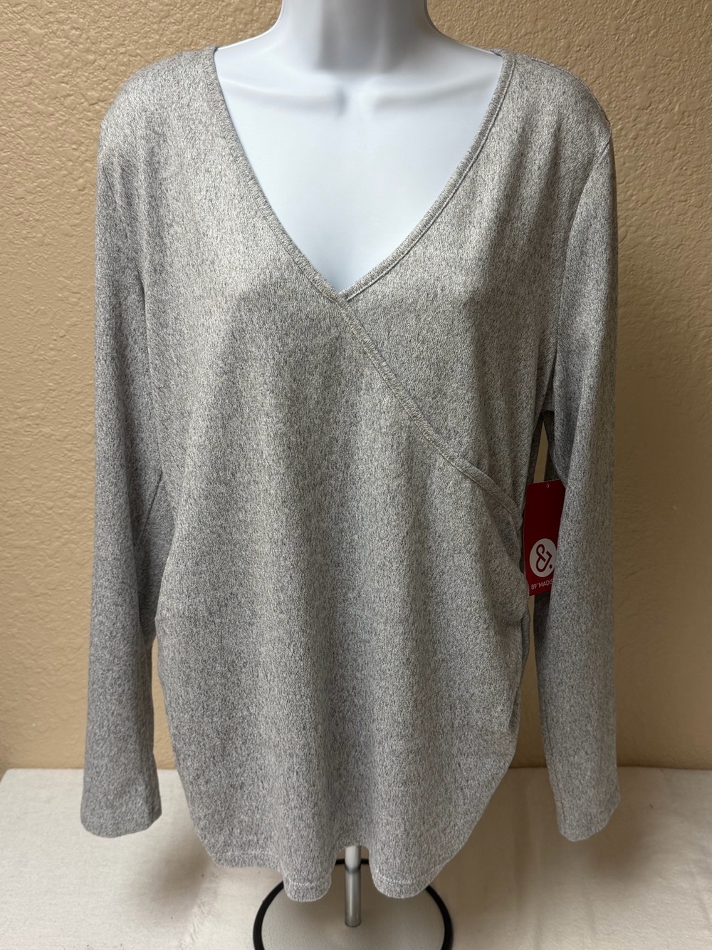 4/$20 89th & Madison Light Gray V-Neck Wrap Sweater